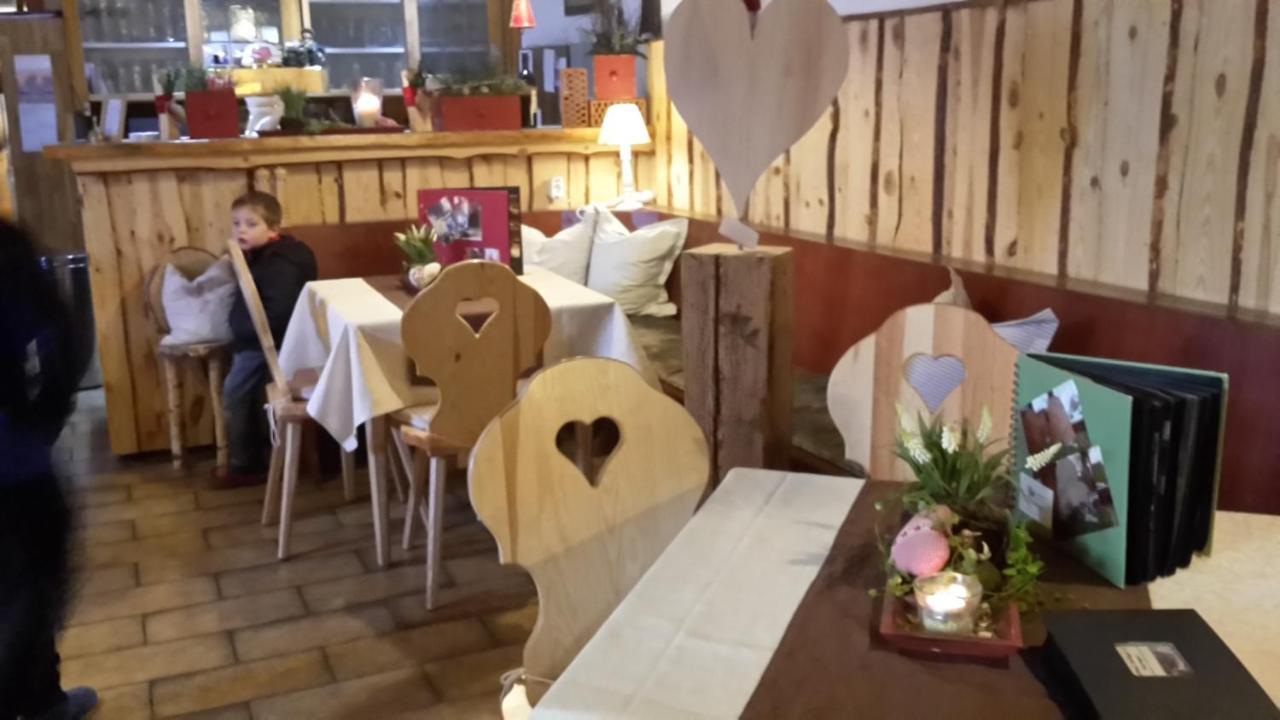 Gasthaus Dollinger Dinkelsbuhl Bagian luar foto