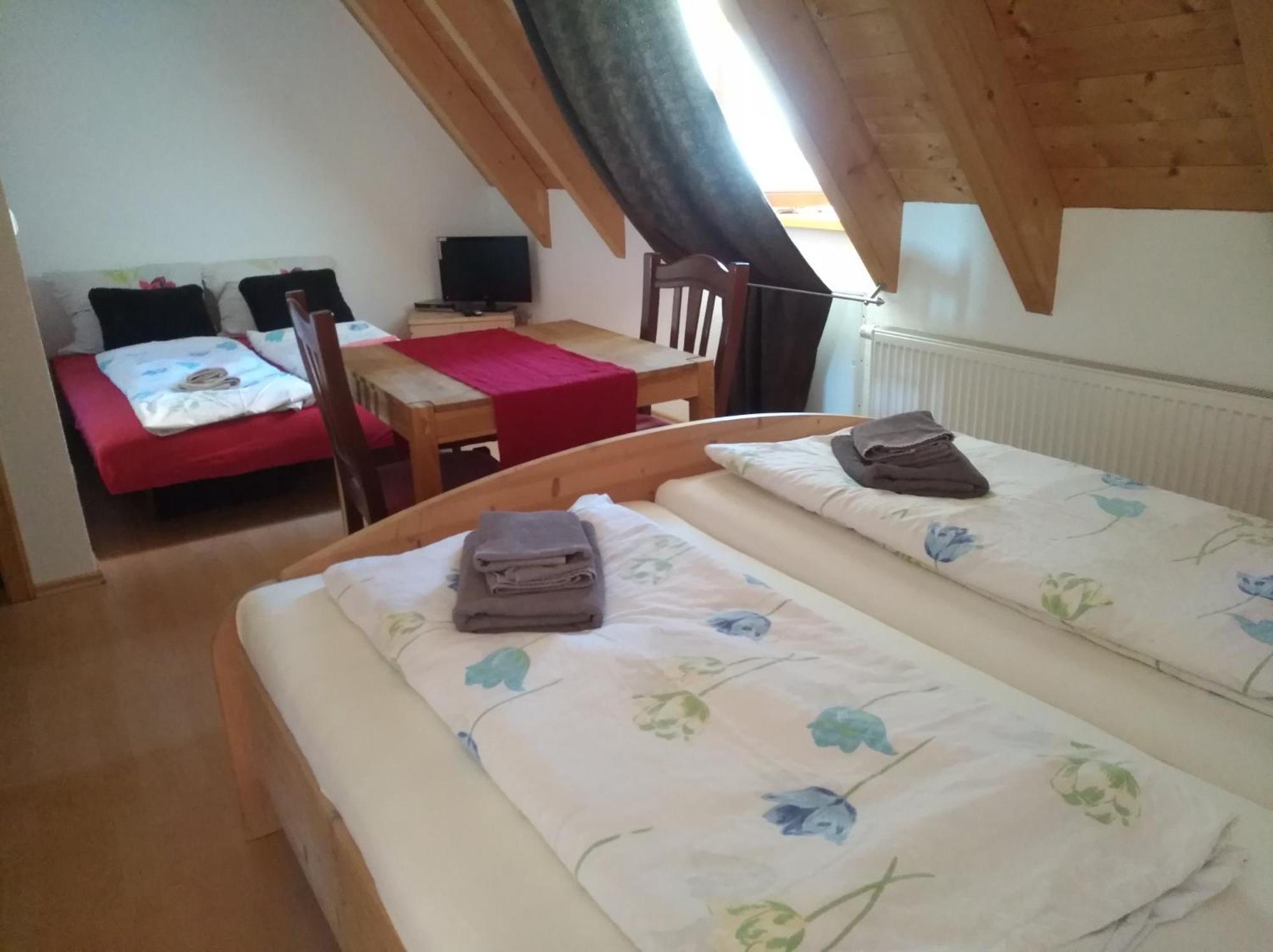 Gasthaus Dollinger Dinkelsbuhl Ruang foto
